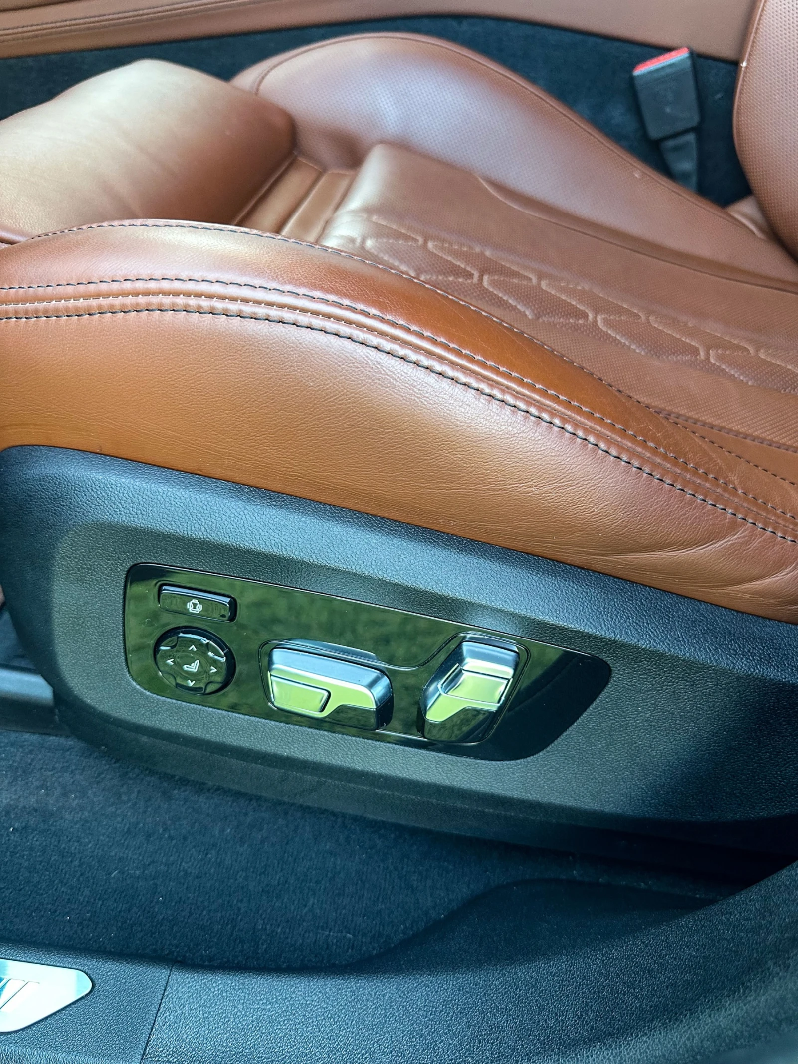 BMW X6 M60i M-SPORT PRO H&K PANO-SKY CARBON | Mobile.bg � ����������� 11