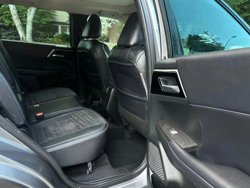 Mitsubishi Outlander SE CARPLAY* CAM* BLINDSPOT* ПОДГРЕВ*  - изображение 10