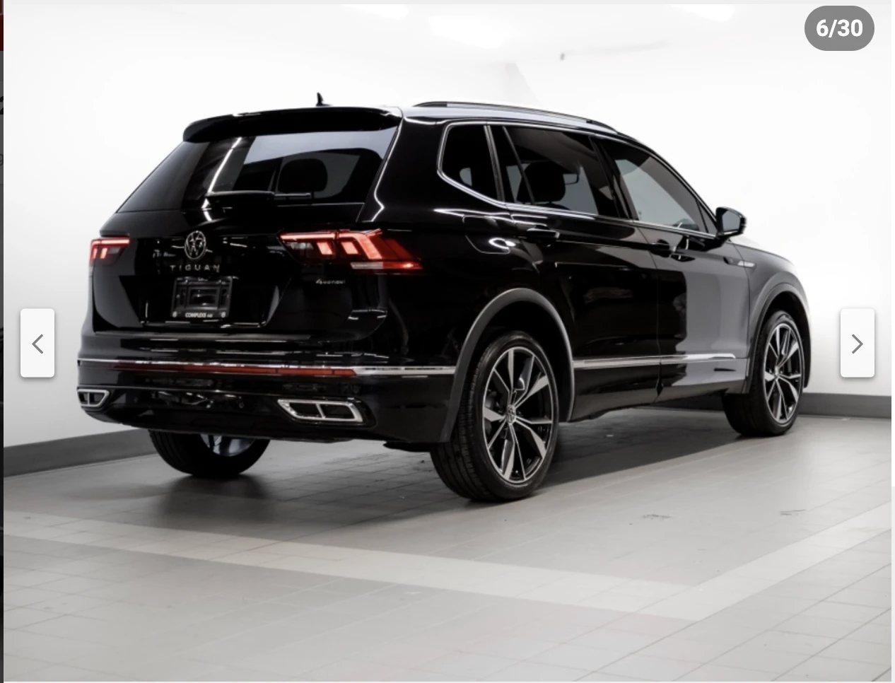 VW Tiguan SEL* R* LINE* ДИГИТАЛНО* ТАБЛО* ОБДУХВАНЕ* 360КАМЕ - изображение 2