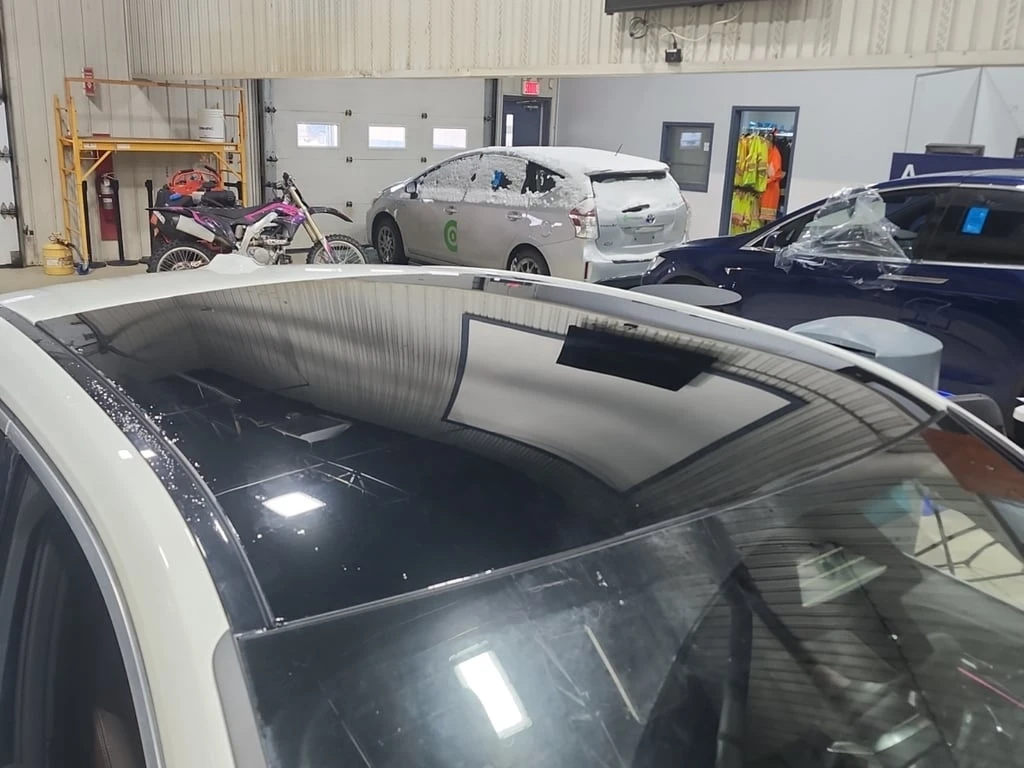 BMW X2 * XDRIVE 28I M PACK * CARFAX * ��� ������������ �� | Mobile.bg � ����������� 16