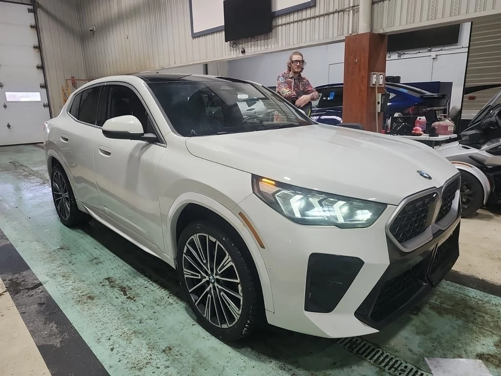 BMW X2 * XDRIVE 28I M PACK * CARFAX * ��� ������������ �� | Mobile.bg � ����������� 2