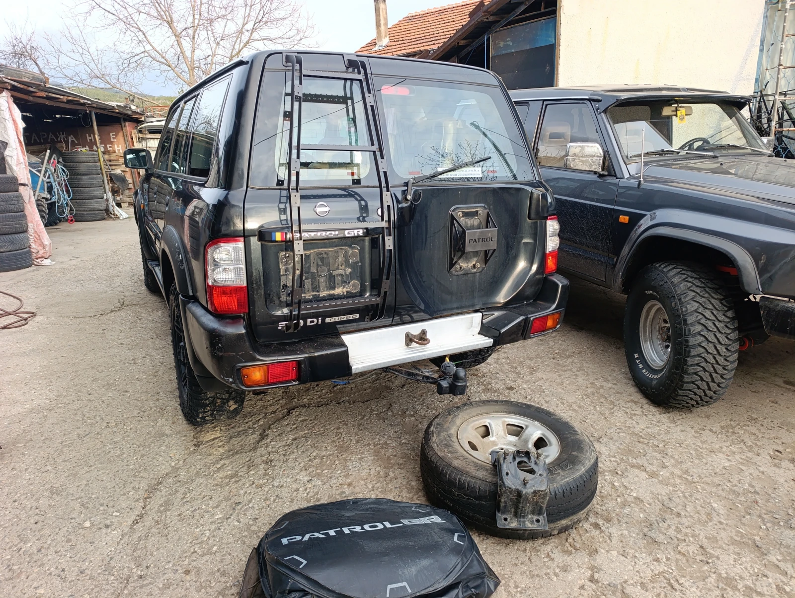 Nissan Patrol 3.0d Феис , снимка 2 - Автомобили и джипове - 53999103