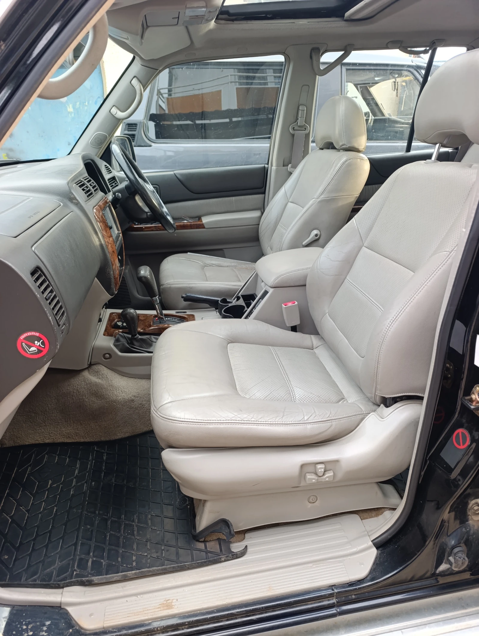 Nissan Patrol 3.0d Феис , снимка 17 - Автомобили и джипове - 53999103