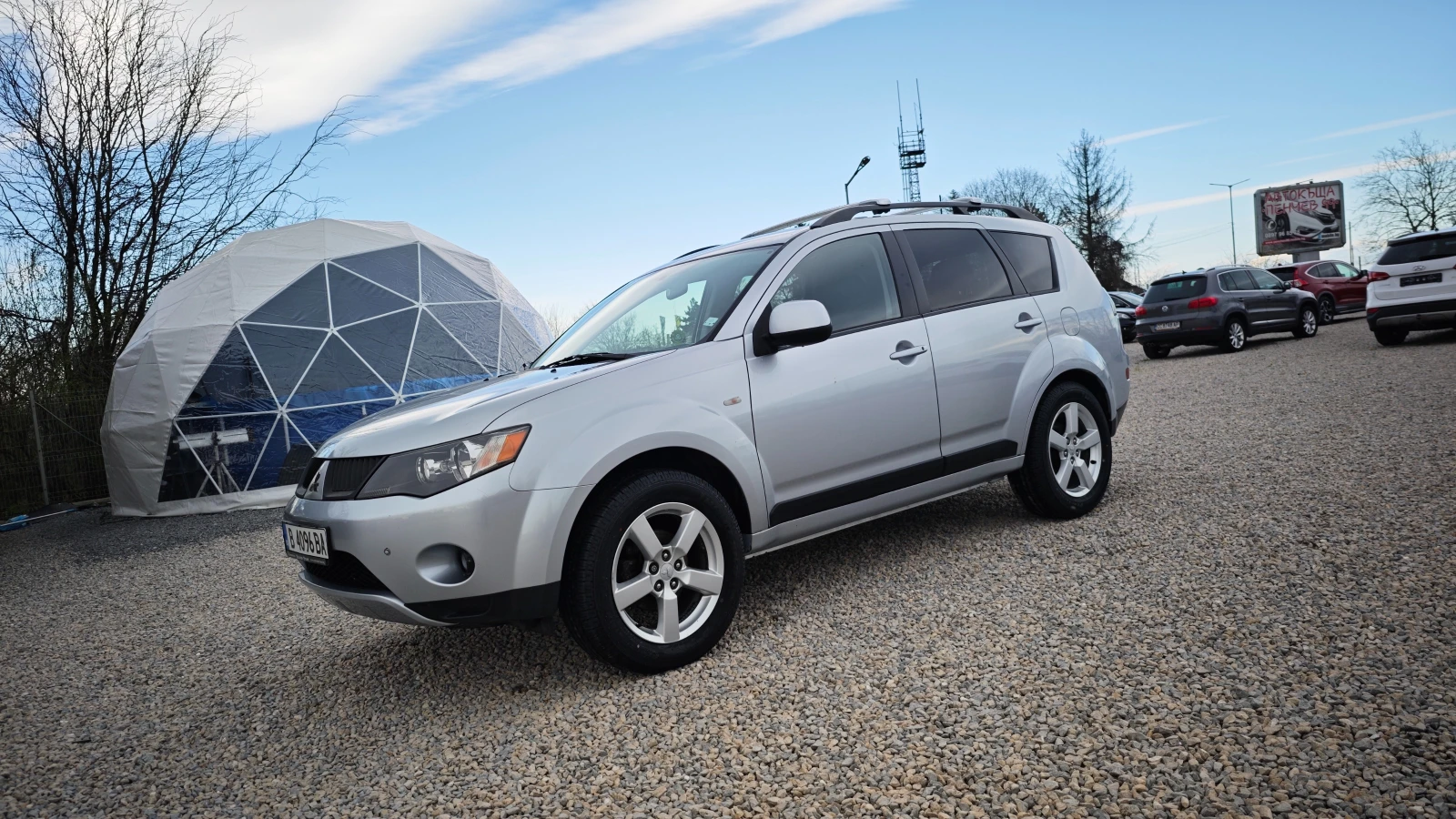 Mitsubishi Outlander НОВИ ГУМИDOT1725/БЪРЗИ-БАВНИ/NAV/ВС.ПЛАТЕНО/ОБСЛУЖ, снимка 3 - Автомобили и джипове - 54127161