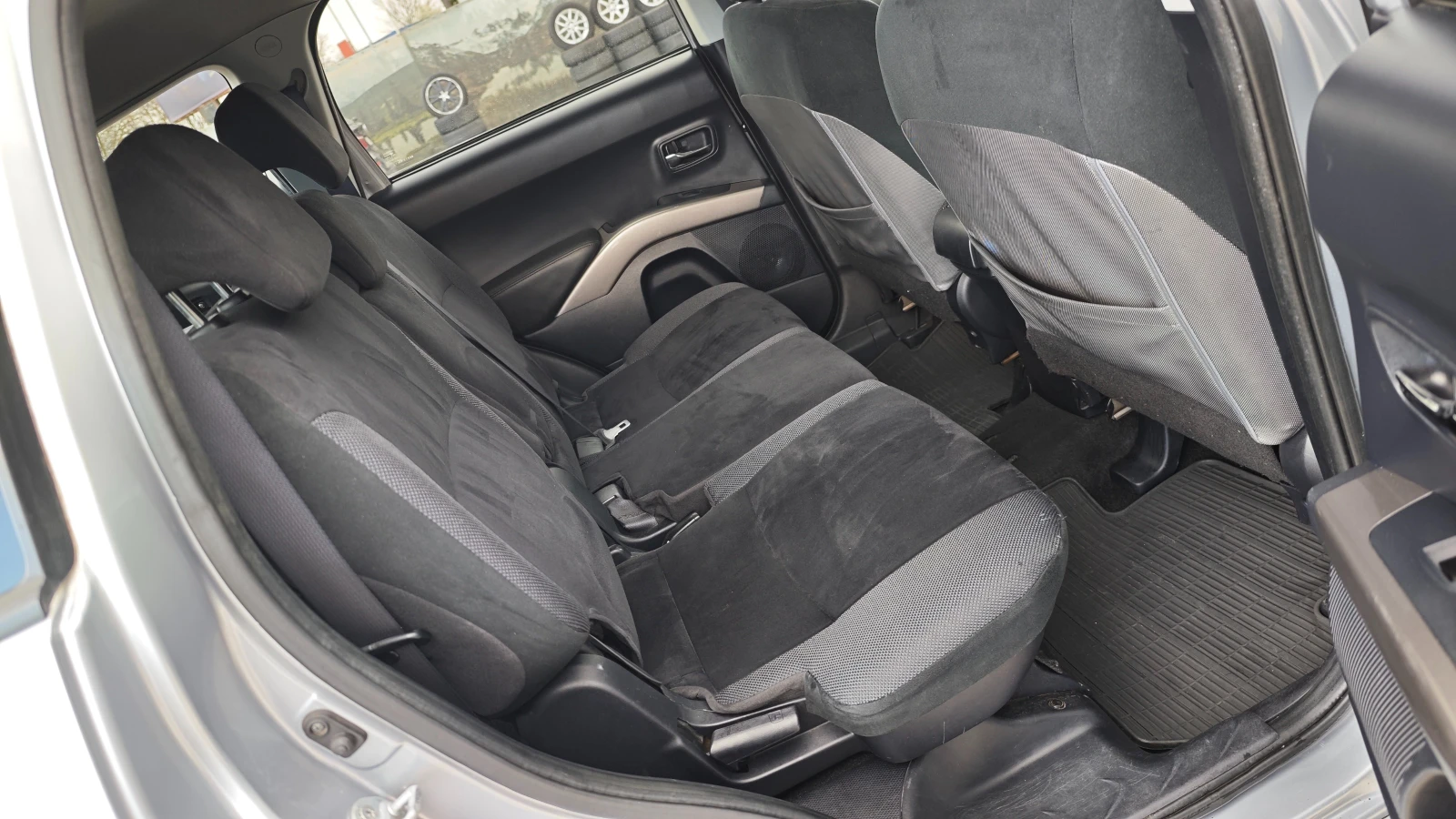 Mitsubishi Outlander НОВИ ГУМИDOT1725/БЪРЗИ-БАВНИ/NAV/ВС.ПЛАТЕНО/ОБСЛУЖ, снимка 14 - Автомобили и джипове - 54127161