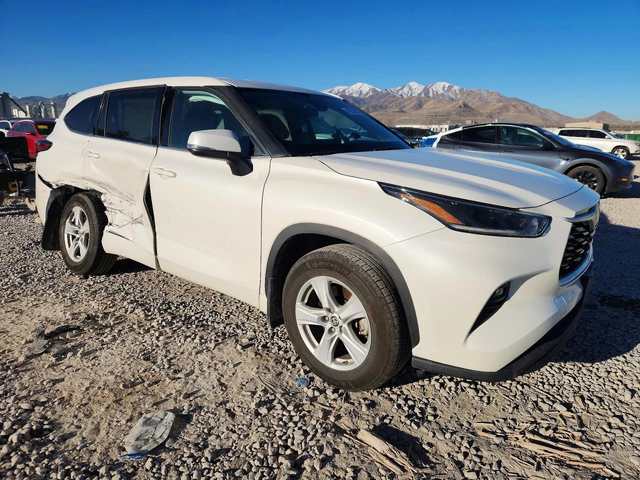 Toyota Highlander 3.5l Le, снимка 4 - Автомобили и джипове - 54323657