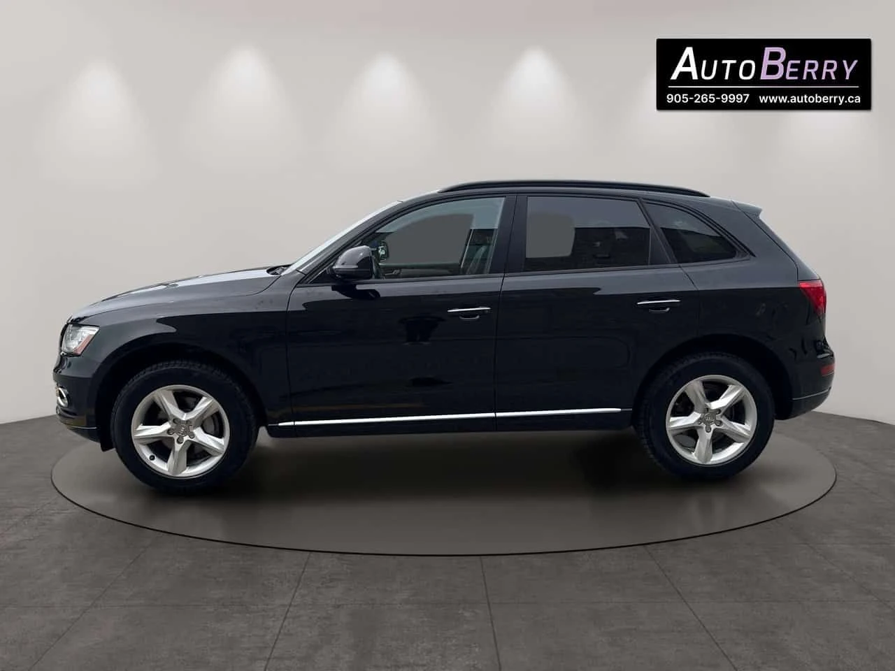 Audi Q5 * Quattro 4dr 2.0T Komfort * CARFAX * ЦЕНА ДО БГ, снимка 4 - Автомобили и джипове - 54905395