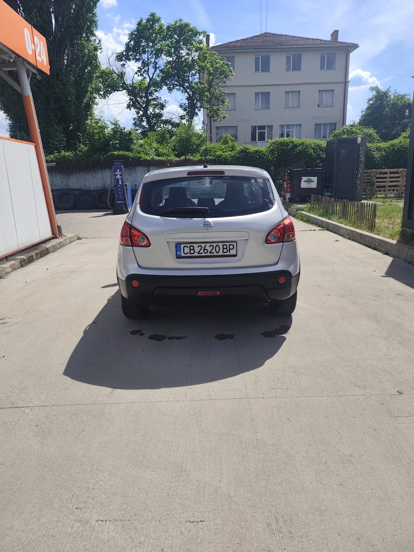 Nissan Qashqai, снимка 4 - Автомобили и джипове - 54964065