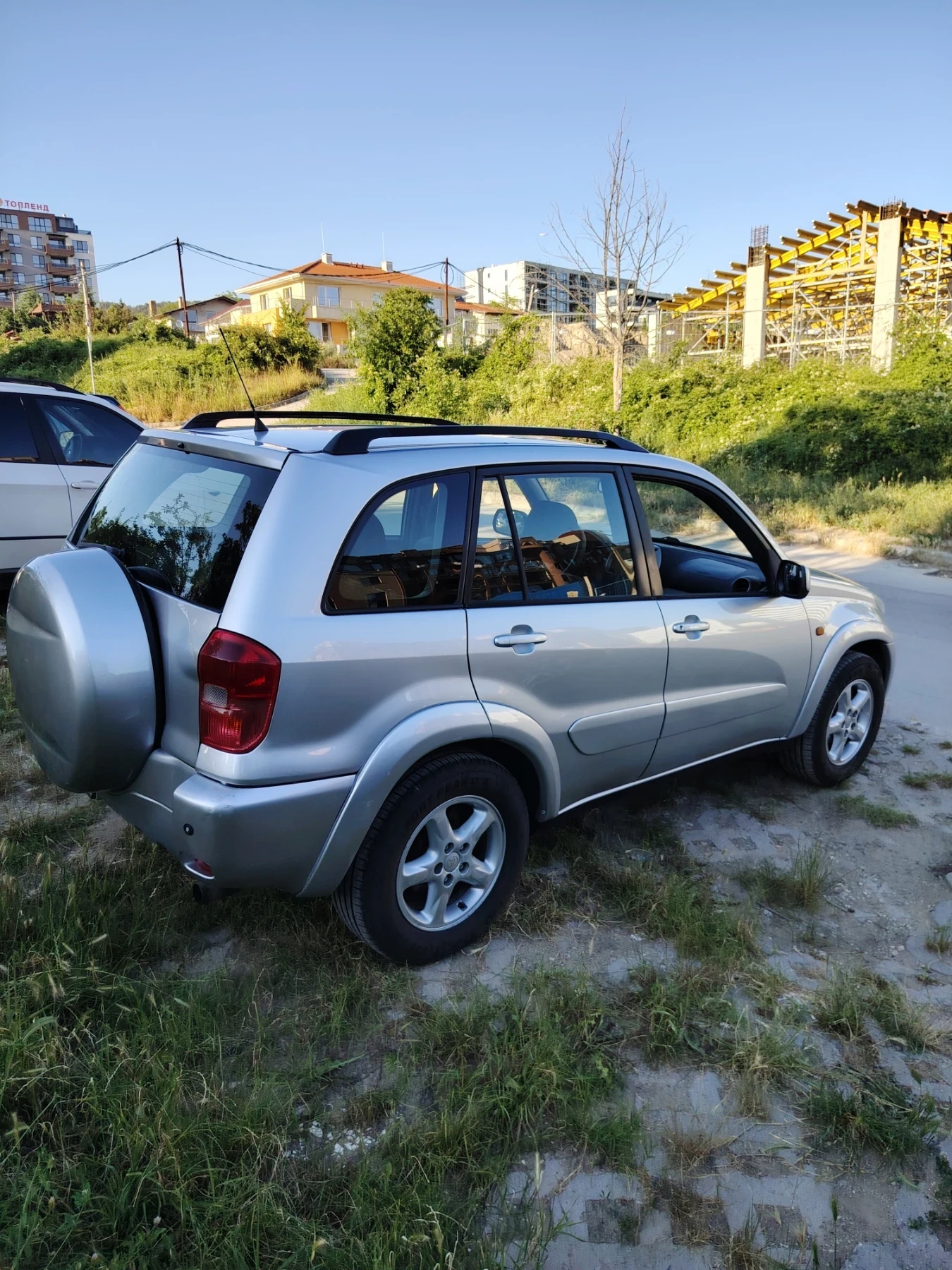 Toyota Rav4 2.0, снимка 2 - Автомобили и джипове - 55006093
