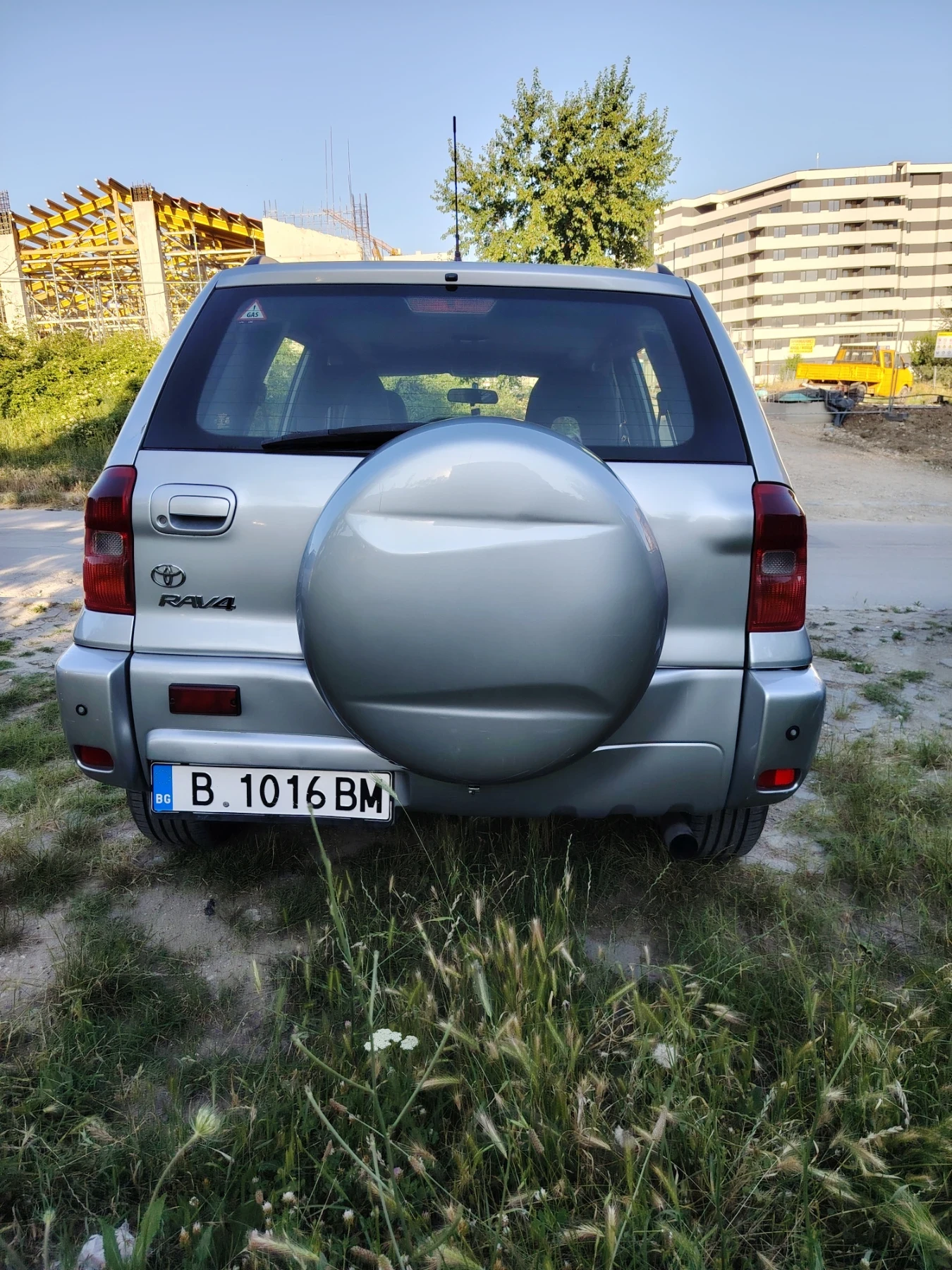 Toyota Rav4 2.0, снимка 3 - Автомобили и джипове - 55006093