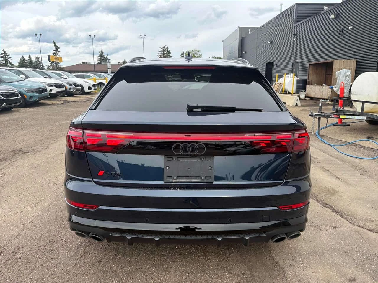 Audi SQ8  4.0 TFSI quattro / ЦЕНА ДО БЪЛГАРИЯ , снимка 4 - Автомобили и джипове - 55237250