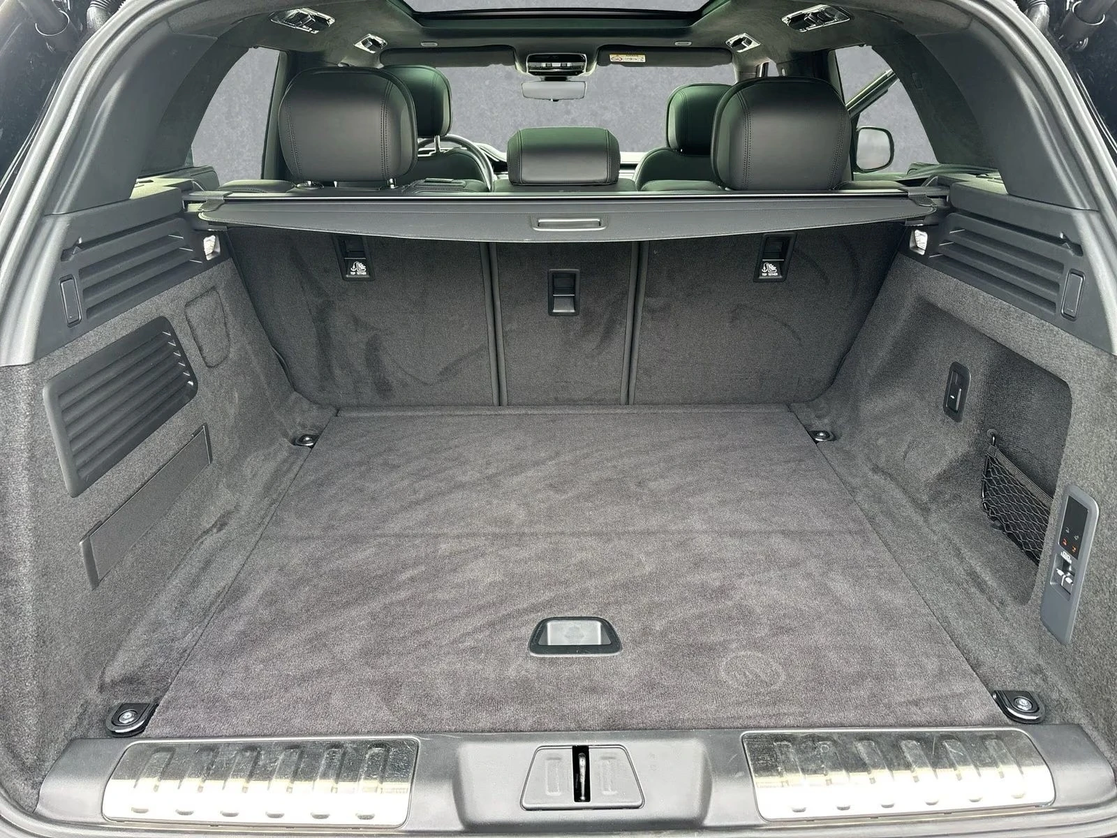 Land Rover Range Rover Sport P530 AUTOBIOGRAPHY SHADOW MERIDIAN PANORAMA 360, снимка 15 - Автомобили и джипове - 55993670