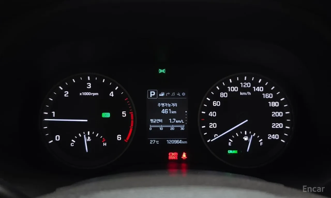 Hyundai Tucson Подгрев * Нави, снимка 8 - Автомобили и джипове - 56004346