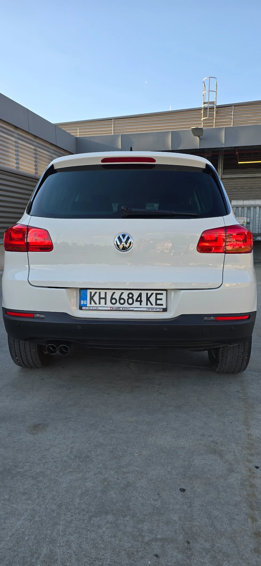 VW Tiguan 2.0 TDI 4x4, снимка 7 - Автомобили и джипове - 56169731