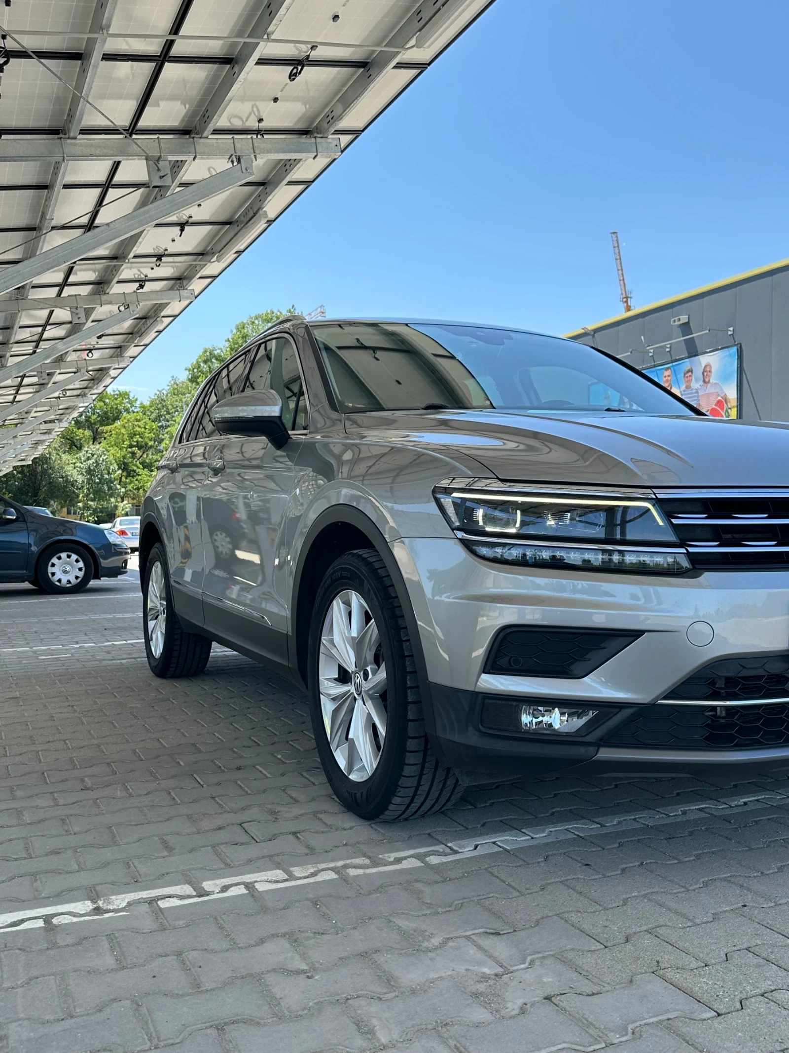 VW Tiguan Highline* 2.0 TDI * ������ * �������� *  | Mobile.bg � ����������� 7