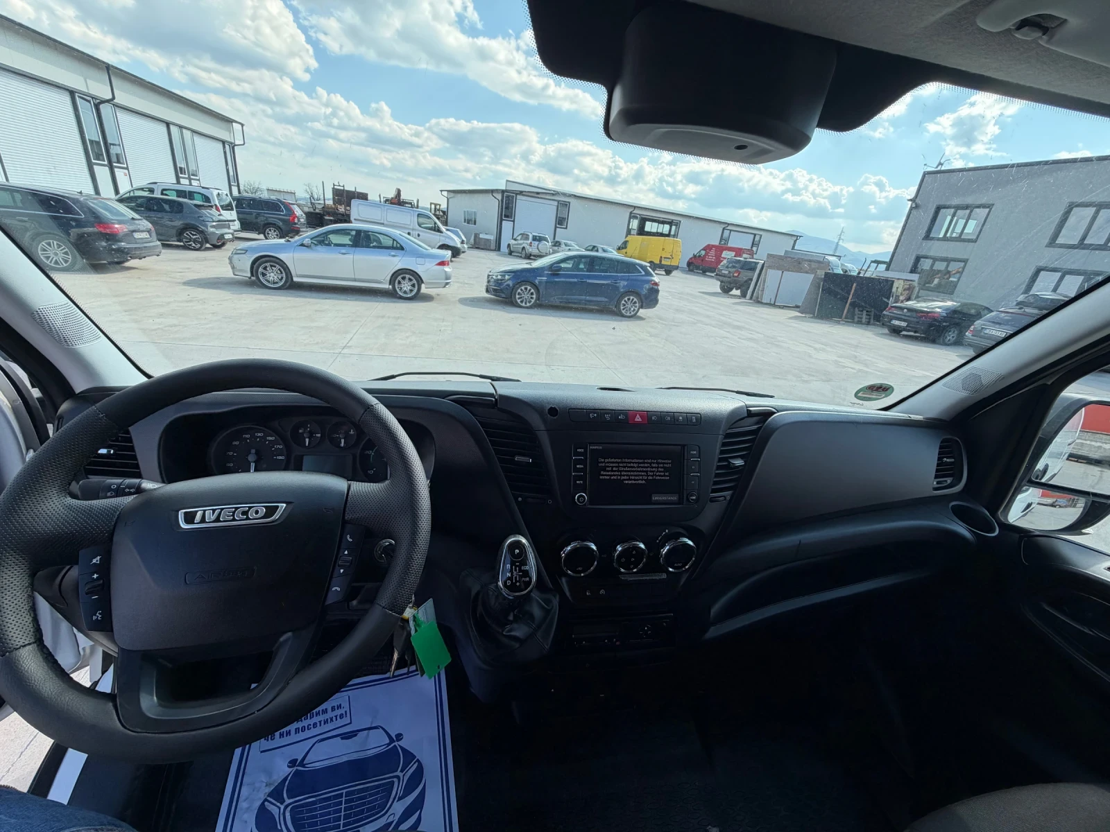 Iveco Daily 3.0d/HI-MATIC/ПЕРФЕКТЕН ЗА КЕМПЕР/ЛИЗИНГ!!!, снимка 7 - Бусове и автобуси - 54237814