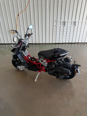 ����� �� �������� �� Italjet Dragster 300