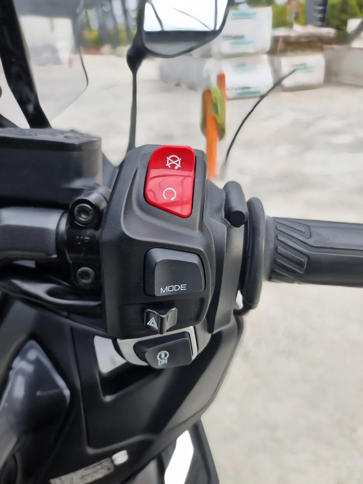 Yamaha T-max XP560D, снимка 7 - Мотоциклети и мототехника - 56225835