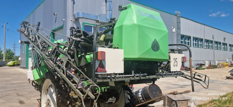 Пръскачка Tecnoma Galaxy 3024, снимка 2 - Селскостопанска техника - 50361698