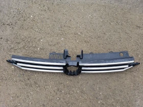 ОРИГИНАЛНА РЕШЕТКА ЗА VW TOURAN 3 след 2015г....5TA853653B...., снимка 5