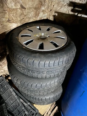 Гуми с джанти Nexen 225/55R16, снимка 4 - Гуми и джанти - 48124334