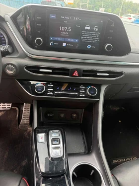 Hyundai Sonata * Sport * CARFAX * ОПЦИЯ ЗА ФИНАНСИРАНЕ , снимка 9