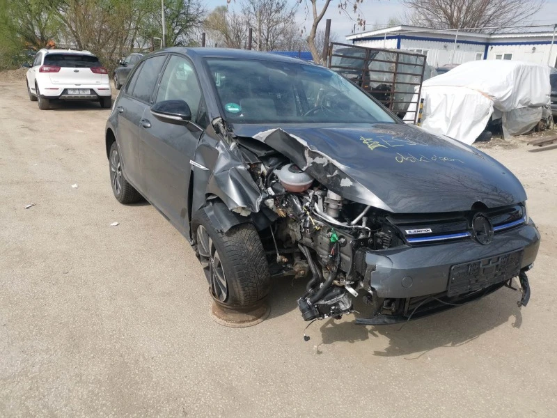 VW Golf 1.5 TSI BlueMotion, снимка 4 - Автомобили и джипове - 40139490