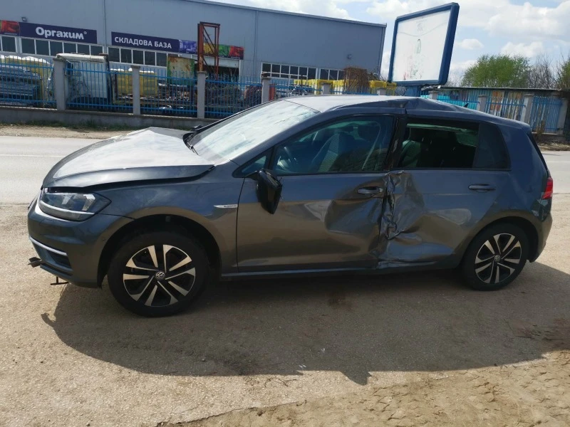 VW Golf 1.5 TSI BlueMotion, снимка 5 - Автомобили и джипове - 40139490