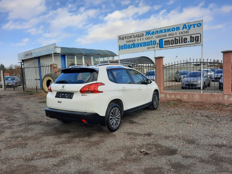 Peugeot 2008 1.2i, снимка 4 - Автомобили и джипове - 48042345