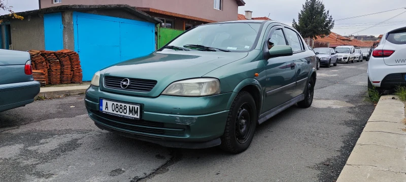 Opel Astra 1.6 стария мотор, снимка 2 - Автомобили и джипове - 48078993