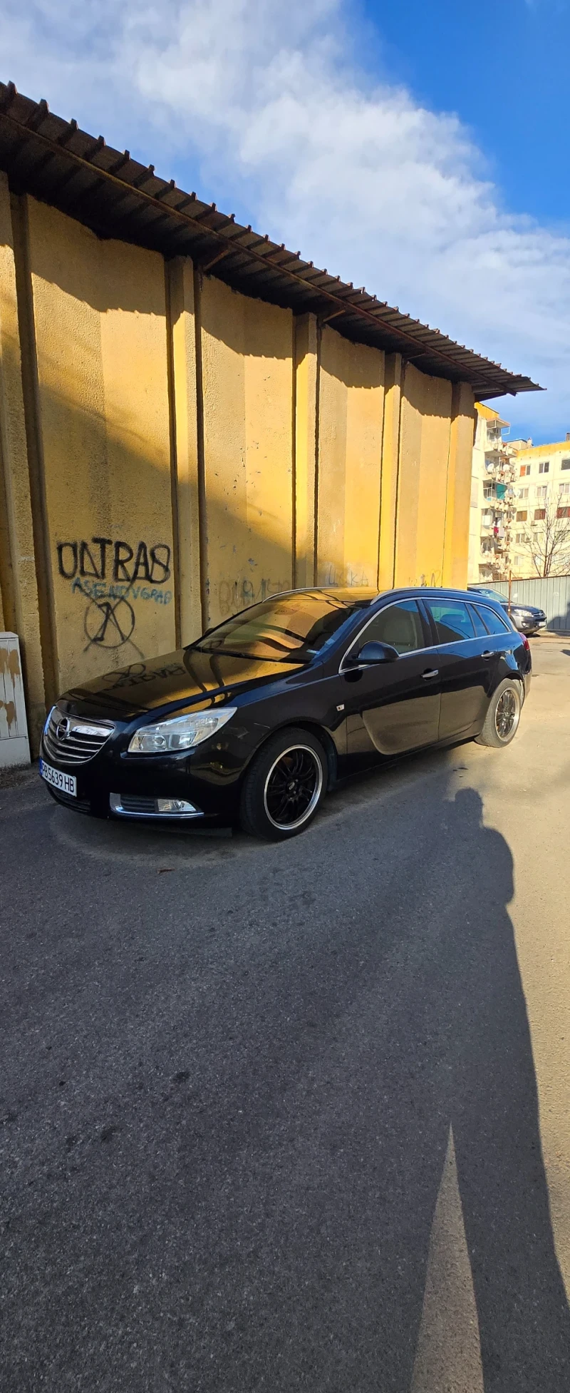 Opel Insignia, снимка 2 - Автомобили и джипове - 48640717