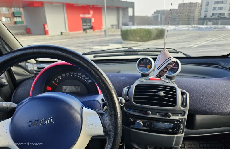 Smart Fortwo 600, снимка 9 - Автомобили и джипове - 48742926