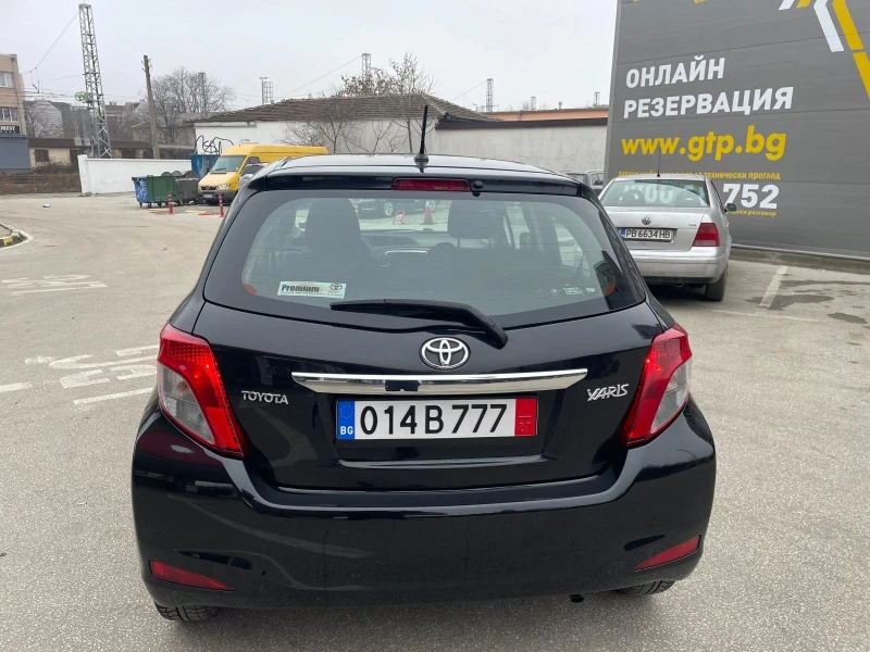 Toyota Yaris, снимка 4 - Автомобили и джипове - 49323527