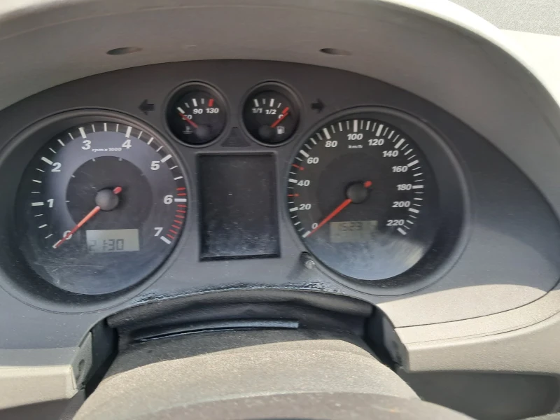 Seat Cordoba, снимка 9 - Автомобили и джипове - 52108898