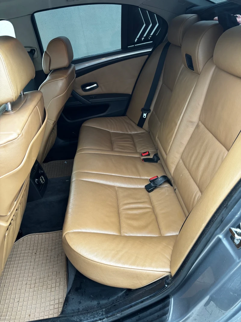 BMW 530 BMW 530D 235hp, снимка 11 - Автомобили и джипове - 52342884
