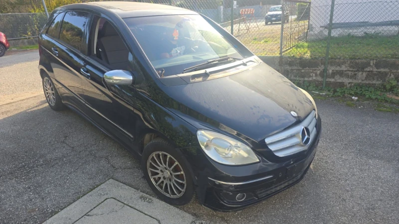 Mercedes-Benz B 170, снимка 2 - Автомобили и джипове - 52450810