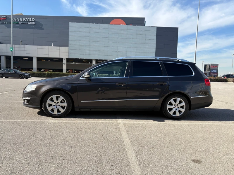 VW Passat 2.0 TDI CR Highline, снимка 2 - Автомобили и джипове - 52666306