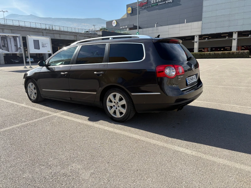 VW Passat 2.0 TDI CR Highline, снимка 4 - Автомобили и джипове - 52666306