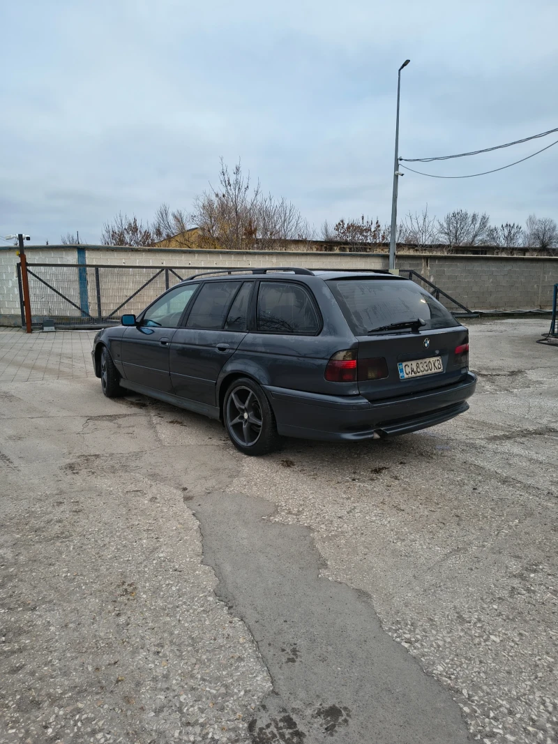 BMW 525, снимка 6 - Автомобили и джипове - 52703700