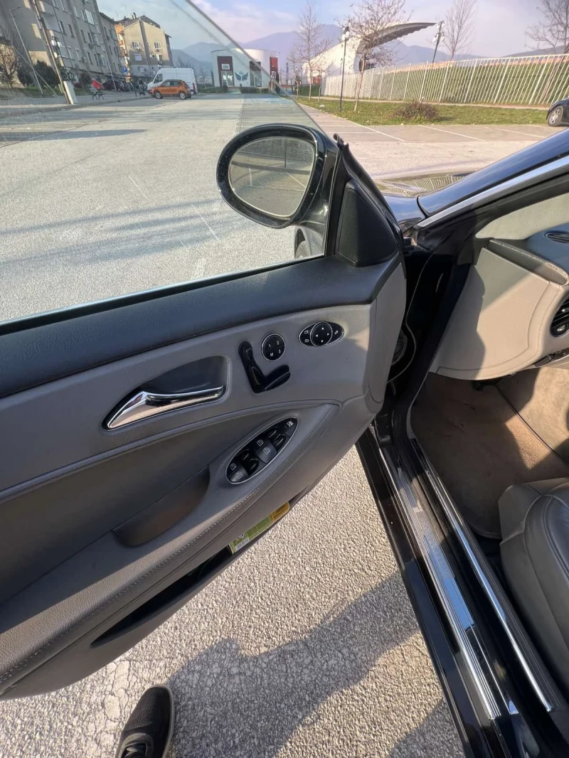 Mercedes-Benz CLS 320, снимка 8 - Автомобили и джипове - 53096055
