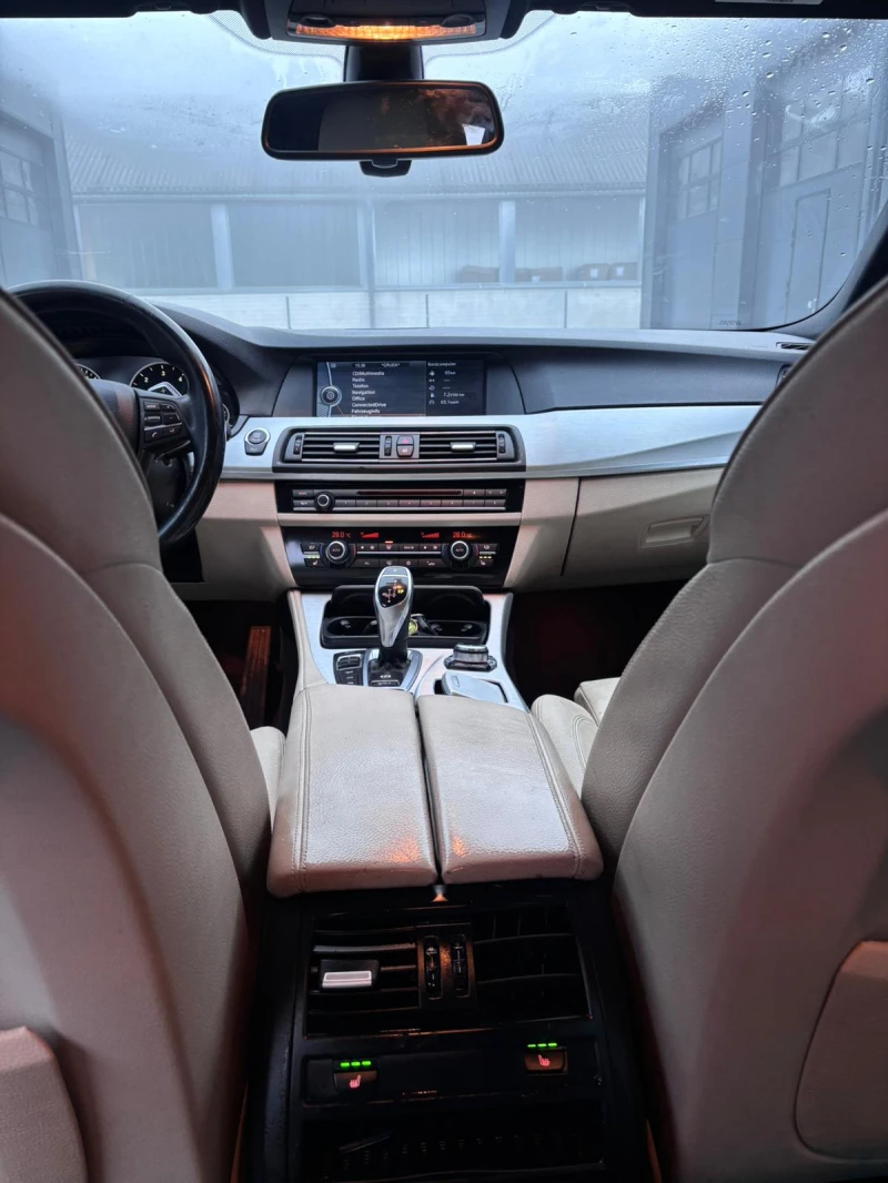 BMW 530 BMW 530d xDrive F11, 258 к.с., M Sport камери, снимка 12 - Автомобили и джипове - 53245762