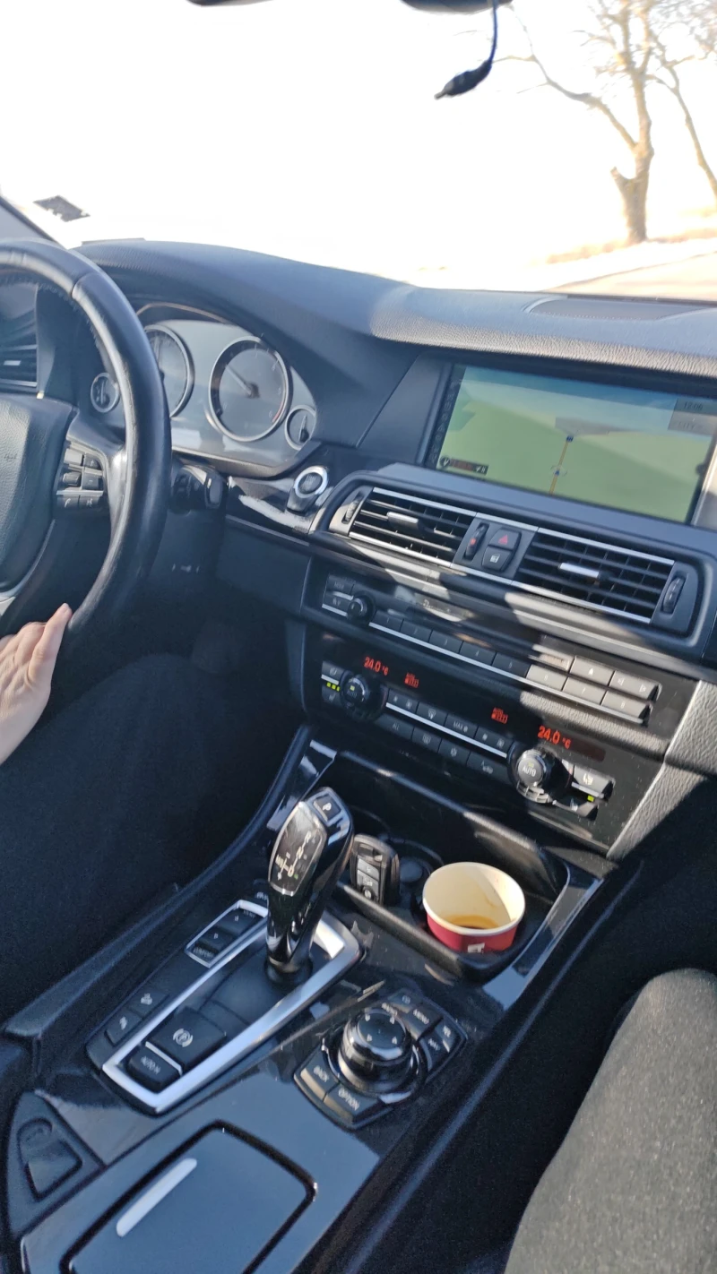 BMW 530 X-DRIVE/258 p.s. СМЕНЕНИ ВЕРИГИ, снимка 7 - Автомобили и джипове - 53249126