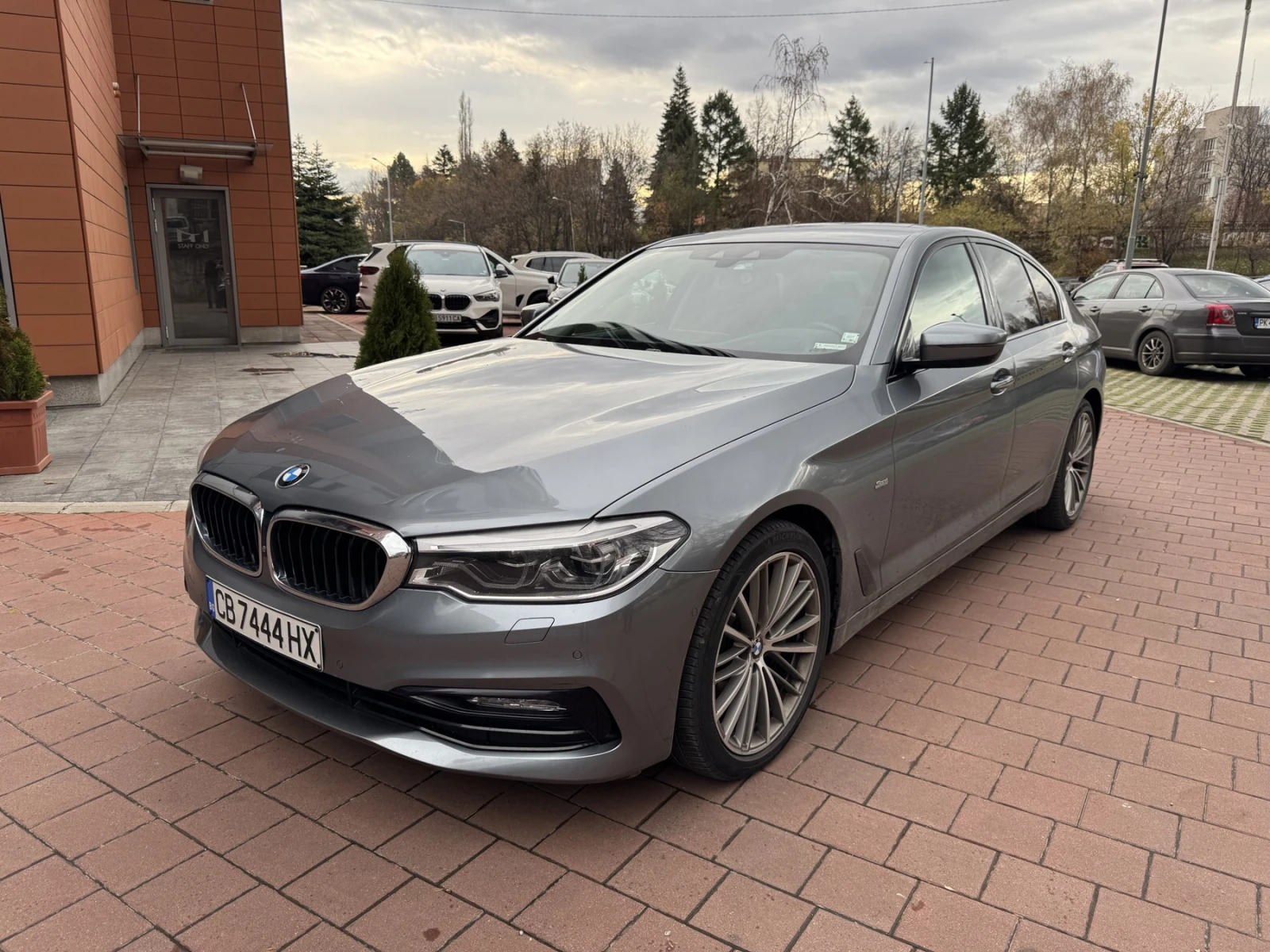 BMW 530 i xDrive, снимка 1