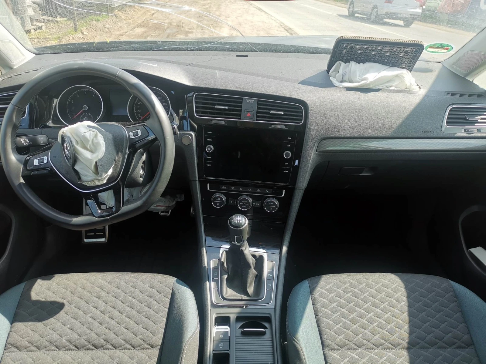 VW Golf 1.5 TSI BlueMotion | Mobile.bg — изображение 11