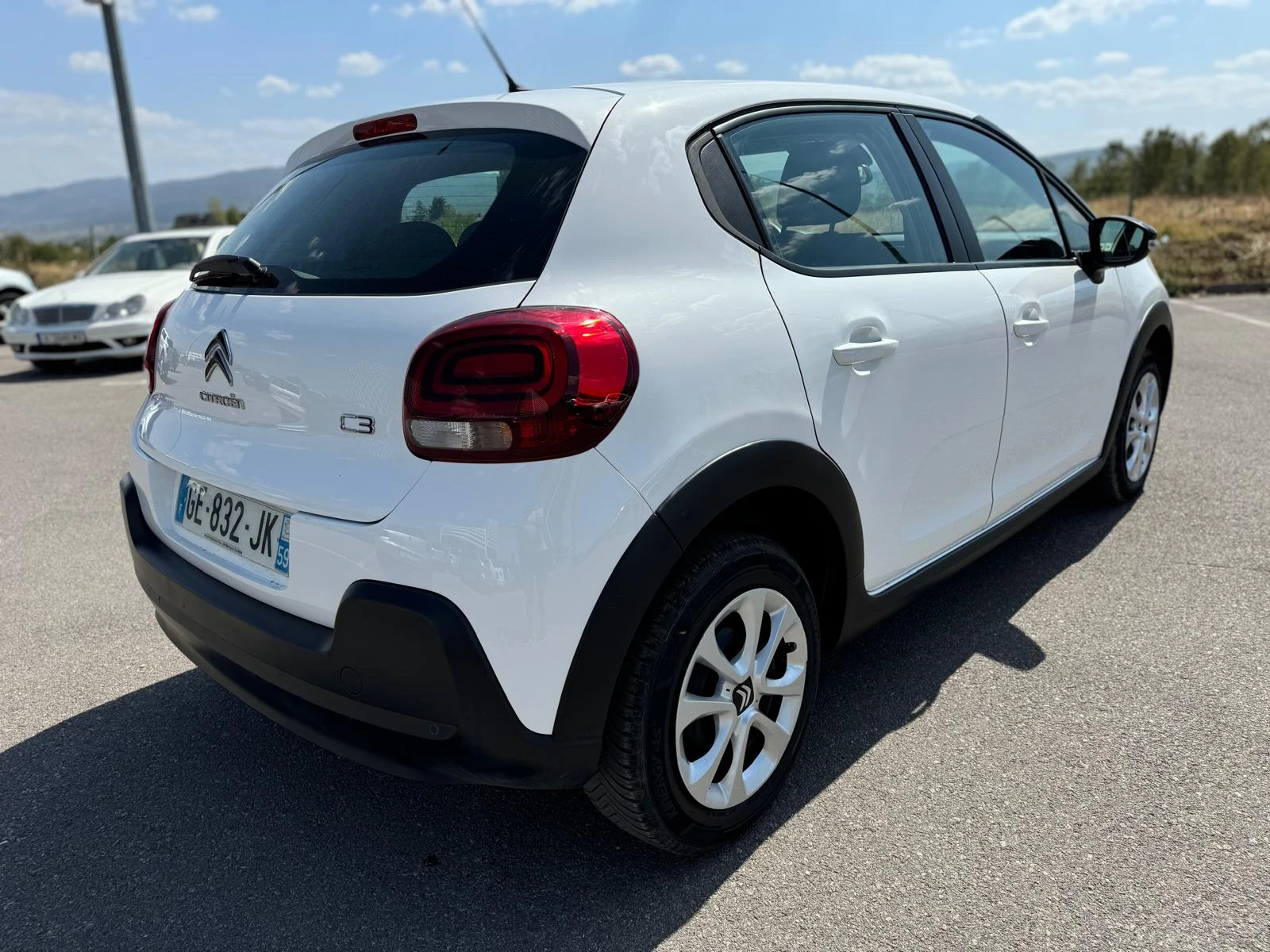 Citroen C3 1.5e-HDI-2022-6ск-EURO6-NAVI - изображение 5