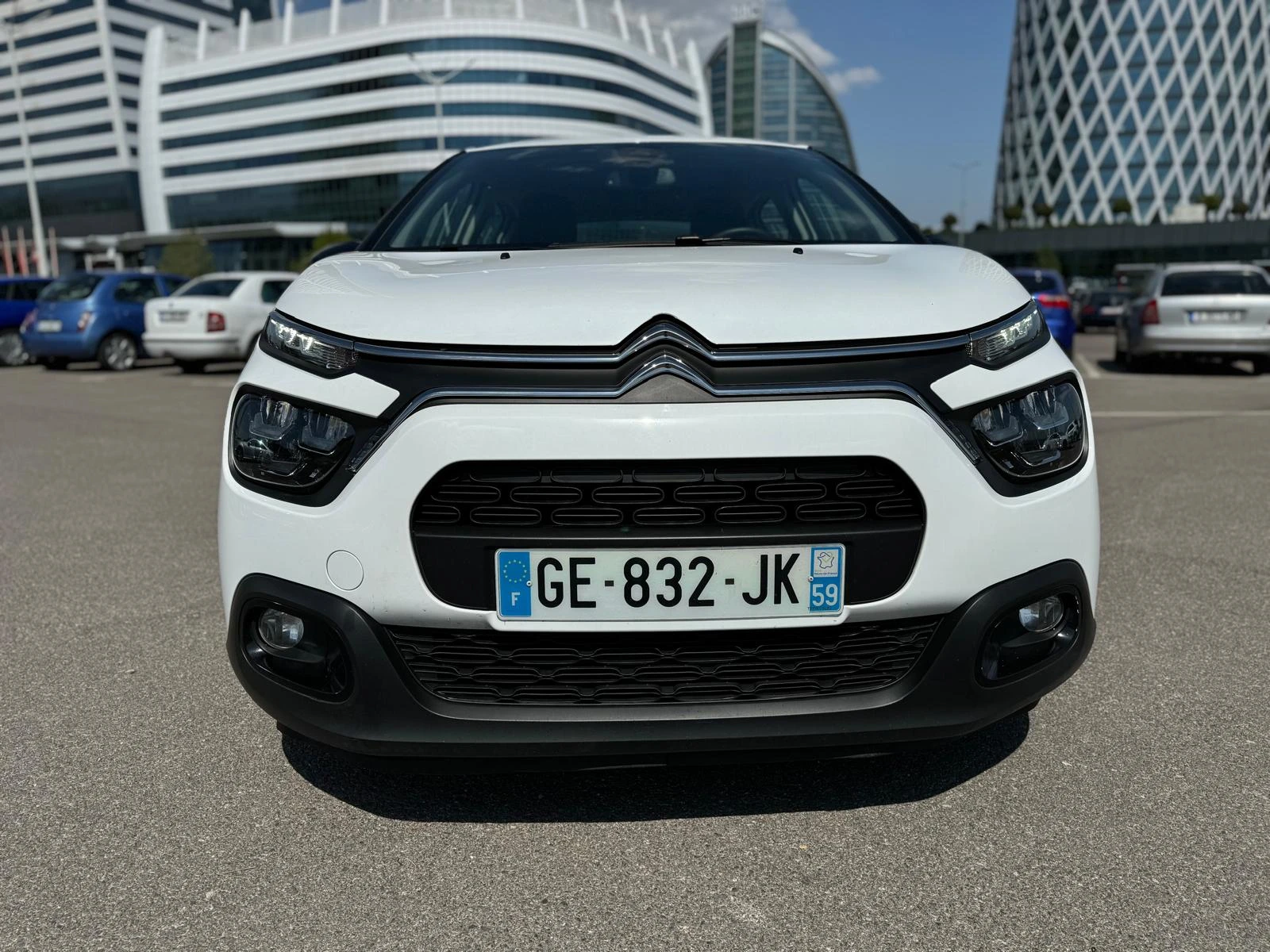 Citroen C3 1.5e-HDI-2022-6ск-EURO6-NAVI - изображение 3