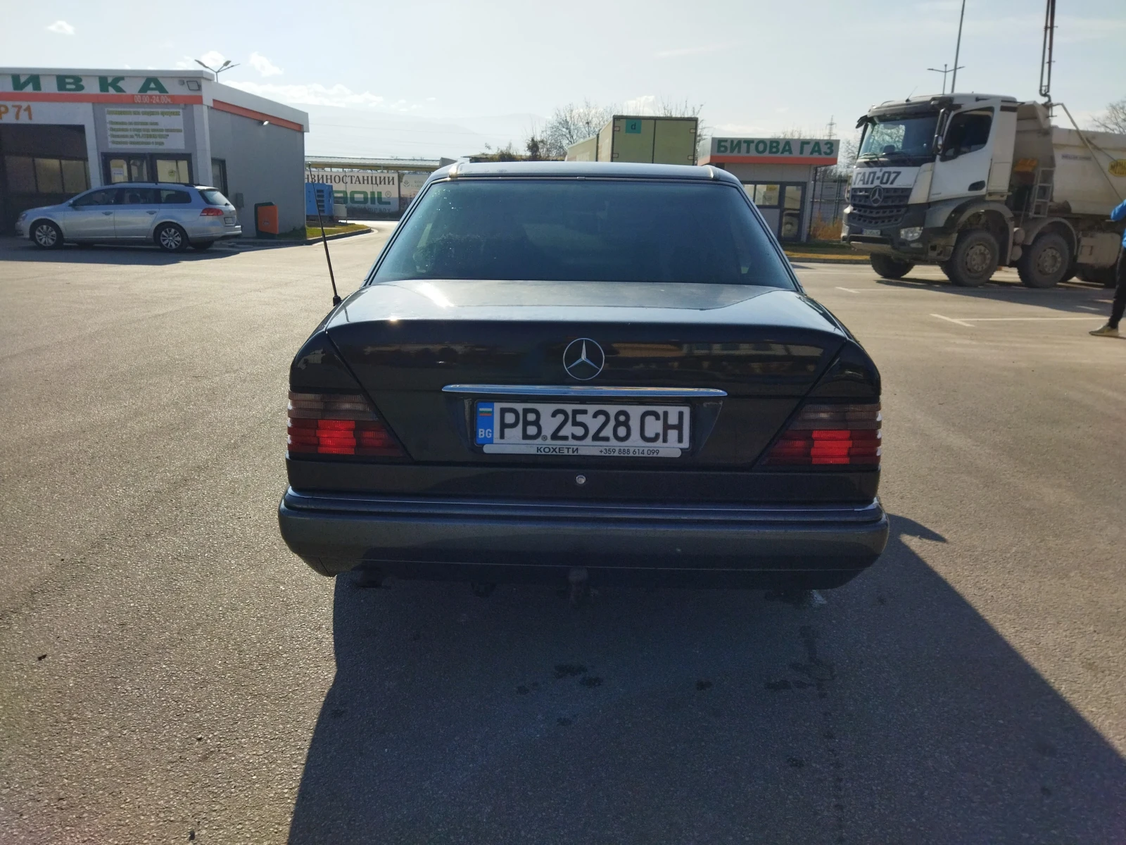 Mercedes-Benz E 300 D - изображение 4