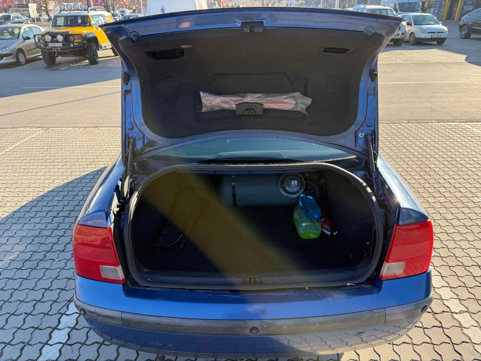 VW Passat  - изображение 7