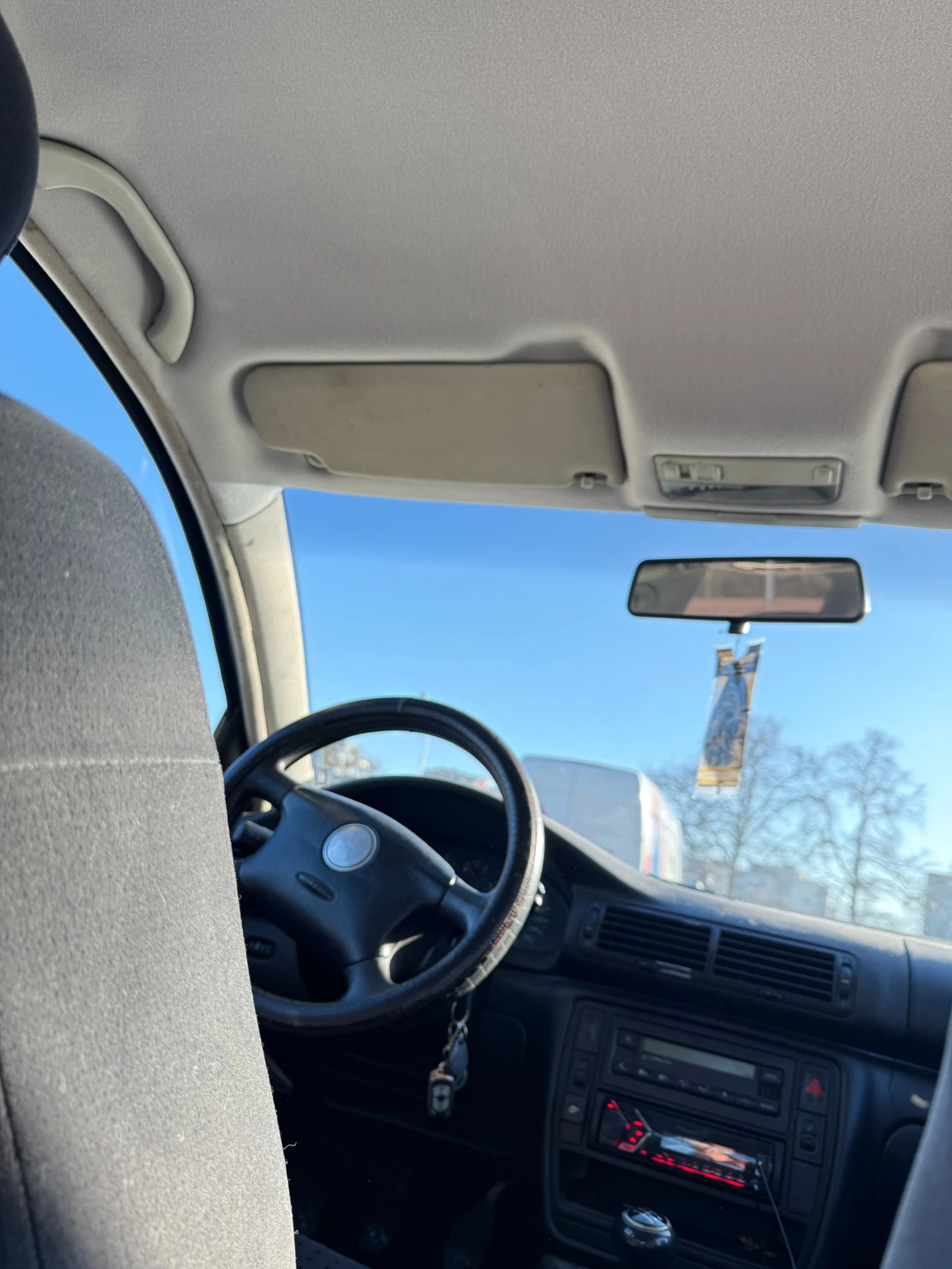 VW Passat  - изображение 10