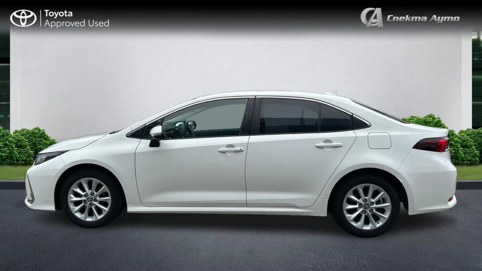 Toyota Corolla 1. 5i  Executive, Месечна вноска от 307 лв. - изображение 3